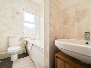 Photo 17- click for photo gallery